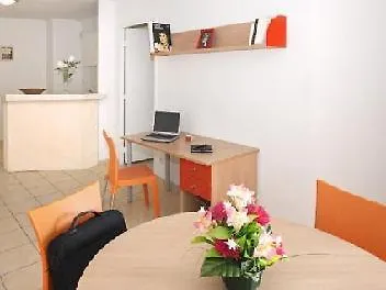 Appart’City Aix en Provence – La Duranne Aix-en-Provence 3*,  France