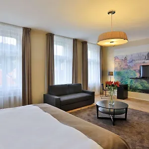 Apartmanhotel &