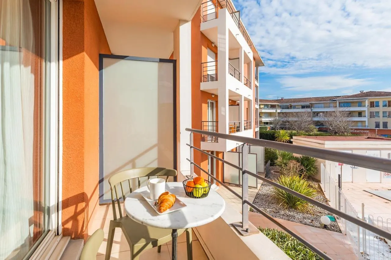 Appart'City Classic Aix-En-Provence - La Duranne Aparthotel